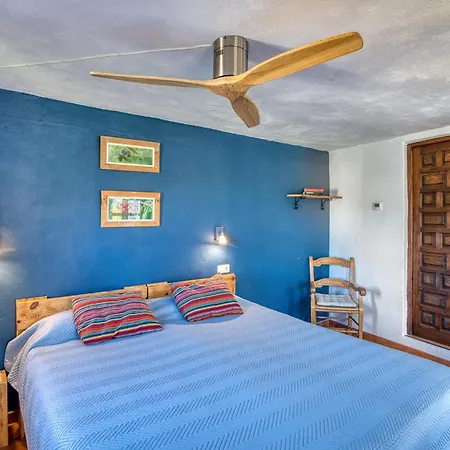 Casa Rural Arroyo de la Greda, tu base ideal para actividades en Sierra Nevada y Granada-3